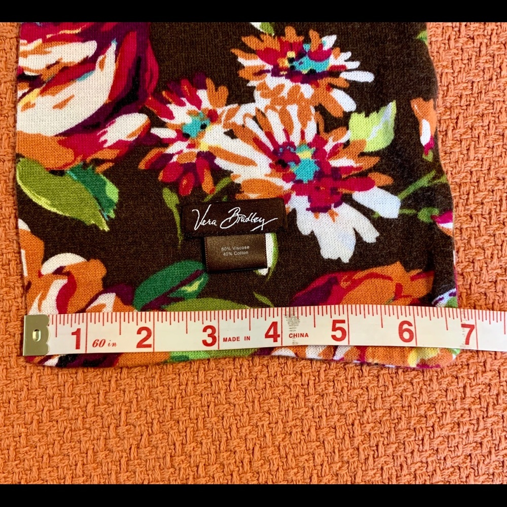 Vera Bradley Knit Scarf in English Rose NWOT - Picture 3 of 6